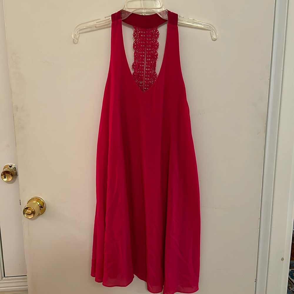 Pink dress. Size XS, worn few time in good condition.